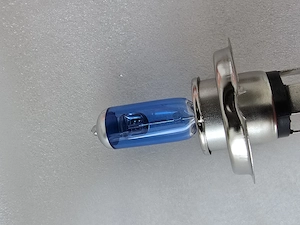 Set 2 Becuri H7 100W 6000K Efect Xenon