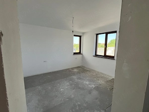 Casă plan parter semifinisată la alb în Cihei cu 2 dormitoare, 2 băi, (un dormitor cu baie proprie) - imagine 6