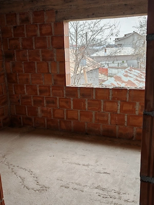 Casa la rosu langa Ploiesti - imagine 4