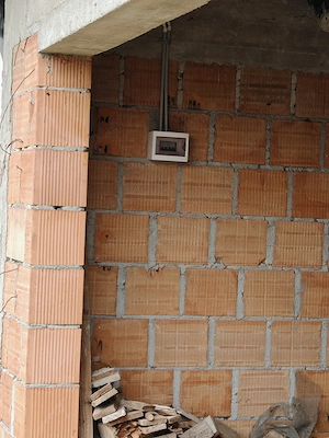 Casa la rosu langa Ploiesti - imagine 7