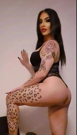 Teresa! Transexuala siliconata reala nu fake