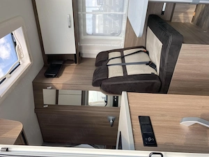 Autorulota Carado V337, 2 locuri, manuala, 2023, 3500 km - imagine 8