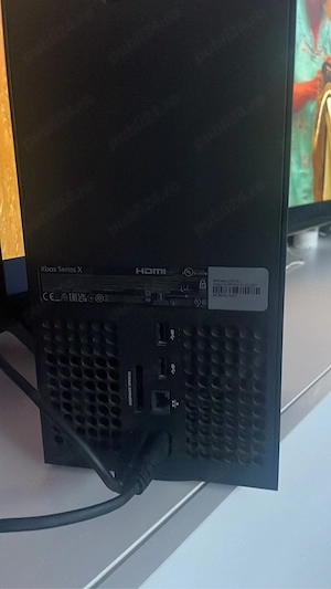 vand xbox series x inclus cu xbox one urgent!!!