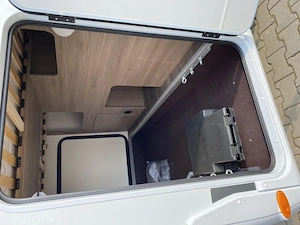 Autorulota Carado V337, 2 locuri, manuala, 2023, 3500 km - imagine 9