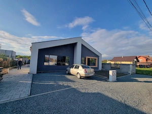 Duplex parter Ghiroda, intab. 2025, toate utilitatile, 4 dormitoare