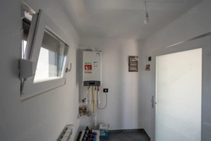 CASA TIPLA, Racordata la toate Utilitățile ! Domnești ! - imagine 17