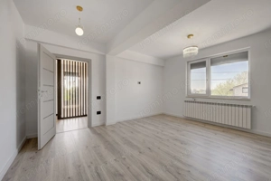 CASA TIPLA, Racordata la toate Utilitățile ! Domnești ! - imagine 13