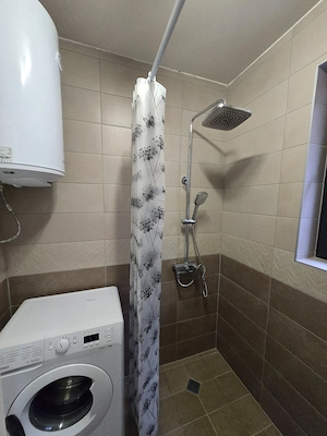 Garsoniera de inchiriat in zona Politehnica - imagine 3