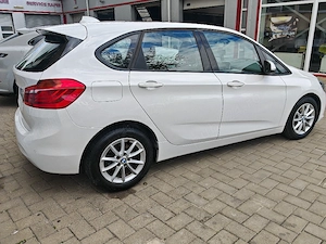 BMW seria 2 manual 2015 - imagine 3