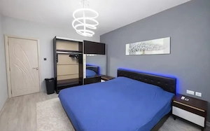 Inchiriez un apartament de 2 camere, in zona Politehnica, la 10 minute de metrou, centrala proprie