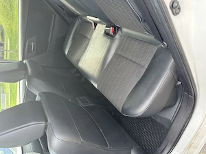 Toyota Auris hibrid 2013 alb perlat 200000 km Timișoara  - imagine 4