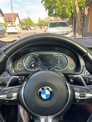 BMW seria 5 F10 din 2012 - imagine 8