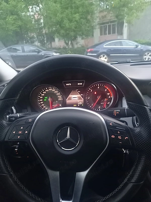 Mercedes-Benz GLA 220 CDI 4Matic-Pachetul Mercedes-Benz Urban Progressive - imagine 10