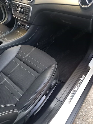 Mercedes-Benz GLA 220 CDI 4Matic-Pachetul Mercedes-Benz Urban Progressive - imagine 5