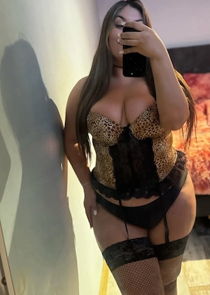 Lizeanu obor Alyss nouă în oraș!!!*** Fac și deplasări la hotel poze reale 