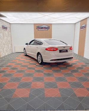   FORD MONDEO 2,0 Diesel . 150 Cp . Euro 6 . CUTIE AUTOMATA  Rate fixe Garantie 12 luni Buy-Back  - imagine 5