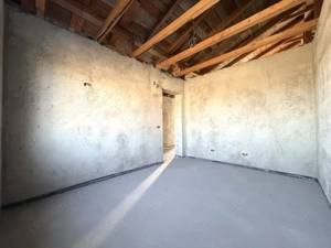 Duplex 5 camere, 3 bai, 120mp utili, 290mp teren - Ghiroda - imagine 6
