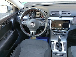 Volkswagen Passat SW 2.0 Diesel 140 CP An 2012 - imagine 15