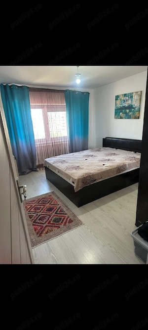 Vând Apartament 3 camere - imagine 2