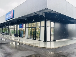 Centru comercial 1200 mp , 4000 mp parcare , ideal investitie, Dragomiresti Vale - imagine 7