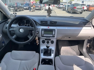 Volkswagen Passat 2.0 TDI 4Motion - imagine 2