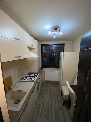 Apartament 3 camere  - imagine 3
