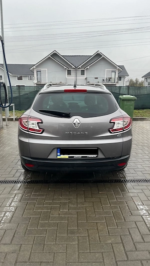 vand reault megan 2009 - imagine 4