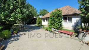 Teren de vanzare. Sacalaz. In vatra veche. Toate utilitatiile. 2373 MP - imagine 3