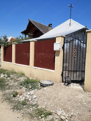 Casa de vanzare în Com Gura Văii lângă Onesti!!!!  - imagine 3