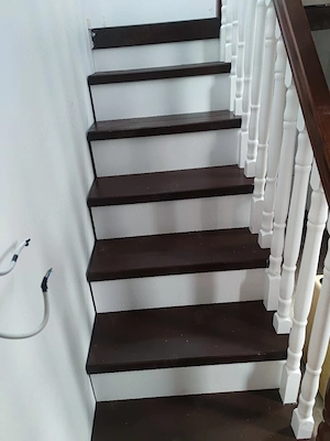 scări la comandă 
