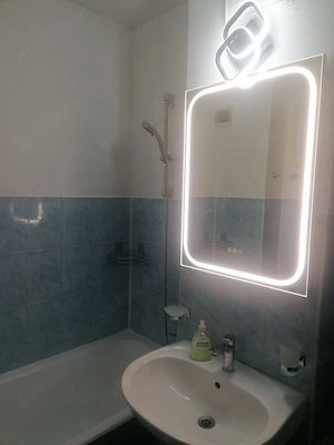 Inchiriez apartament 3 camere (decomandate), mobilat și utilat, in zona Dacia, 2000 lei luna.