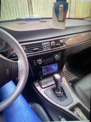 Vand BMW 320 d automat - imagine 6