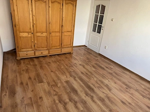 Vând apartament  - imagine 4