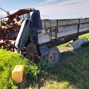 Remorcă de împrăștiat  - imagine 3