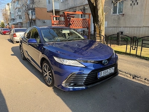 Toyota Camry 2.5 Hibrid 218CP 2024 - imagine 5