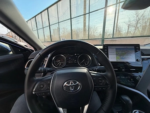 Toyota Camry 2.5 Hibrid 218CP 2024 - imagine 3