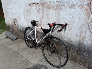 Bicicleta de vânzare 1950 lei negociabil  pentru mai multe detalii sunat la Nr de telefon - imagine 2