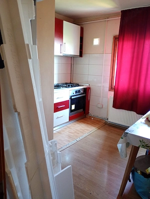 Apartment 3 camere decomandat , Bucovina - imagine 4