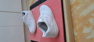 Adidasi barbati Nike 42.5-43 