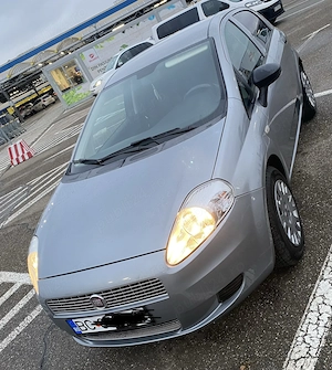 Vând Fiat Grande punto 1.4 benzină an 2011