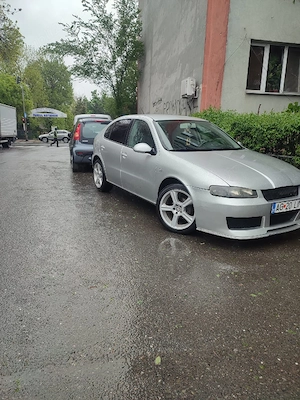 vând Seat Leon motor de 1 6 benzina gpl acte valabile mașina merge impecabil si gaz si benzina  - imagine 3