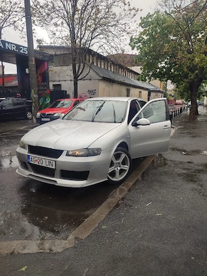 vând Seat Leon motor de 1 6 benzina gpl acte valabile mașina merge impecabil si gaz si benzina  - imagine 4