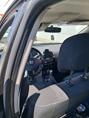 Vând Dacia Duster,An 2012,1600 cm3 benzină + gpl din fabrică - imagine 5