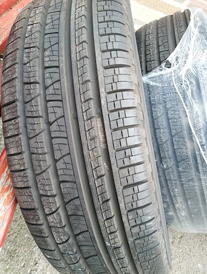 Vând set 4 anvelope Pirelli Scorpion Verde All Season 235/70 R18  - imagine 3