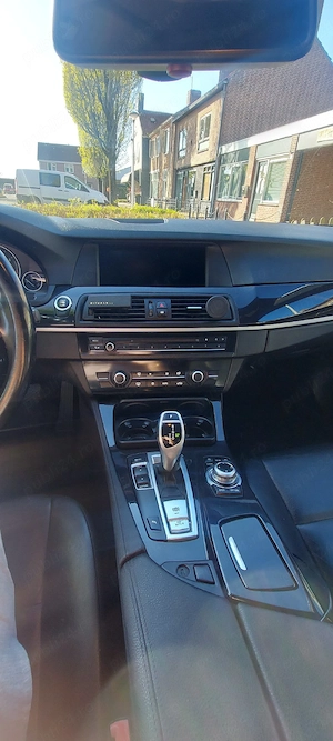 Bmw f10 525d 2010 - imagine 3