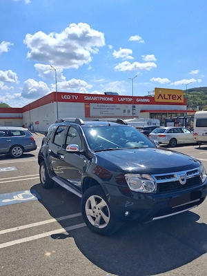 Vând Dacia Duster,An 2012,1600 cm3 benzină + gpl din fabrică - imagine 4