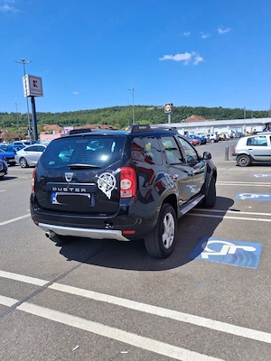 Vând Dacia Duster,An 2012,1600 cm3 benzină + gpl din fabrică - imagine 3