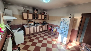 Casă spațioasă Dobroesti - P+E+Mansardă | 158 mp utili | Curte 466 mp - imagine 7