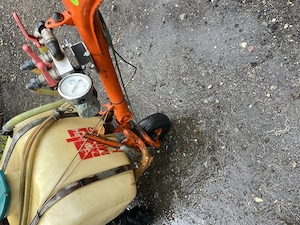 Vind mașina de stropit via sau livadă  - imagine 5