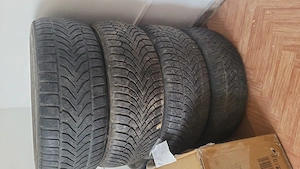 Vand 4 cauciucuri de iarna stare ok
